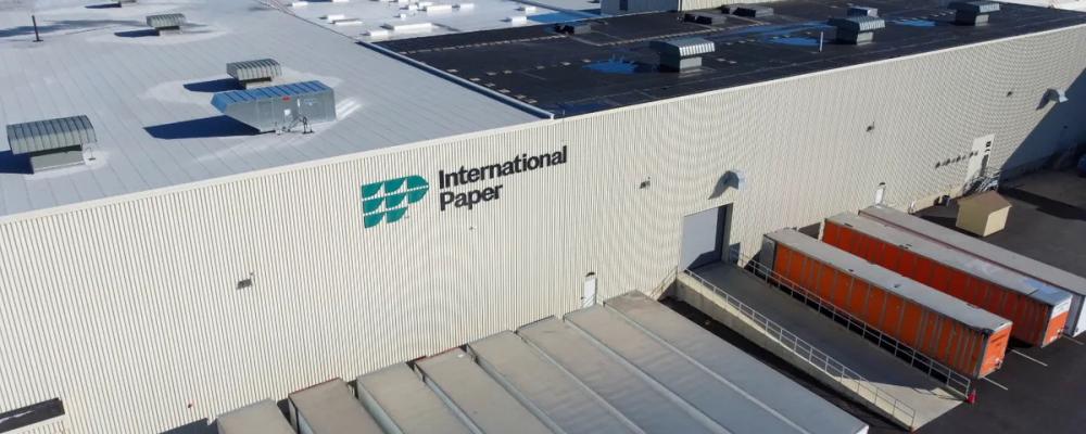 Flygbild över International Papers anläggning i Atglen i Pennsylvania där wellpappförpackningar tillverkas. Foto: International Paper.