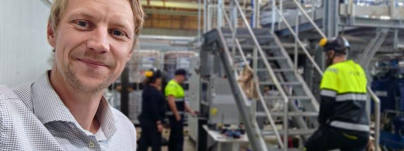 Marcus Elmer, operativ chef på Lixeas pilotanläggning i Bäckhammar. Foto: Lixea