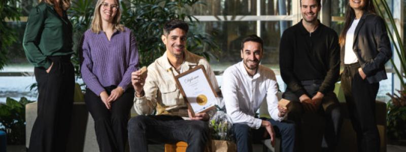 Syftet med samarbetet är att återvinna vinkorkar till nya produkter. Foto: Paper Province