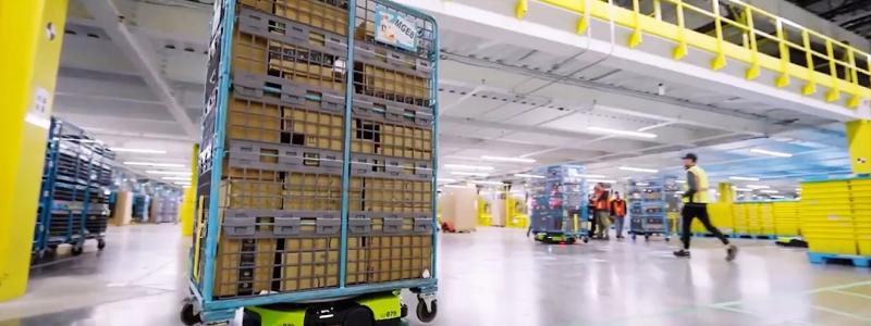 En av Amazons lösningar är att skicka produkter i deras ursprungliga förpackning utan extra förpackning från Amazon. Foto: Amazon