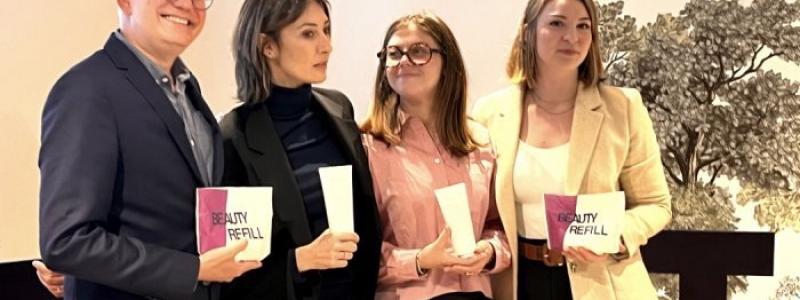 Med de första prototyperna på plats går projektet nu in i en ny fas, där medlemsföretagen ska avgöra hur lösningarna kan integreras i kommersiella produkter. En avgörande fråga är hur konsumenter kommer att ta emot förpackningar som tydligt skiljer sig från traditionella plastalternativ.  Foto: Pulp in Action