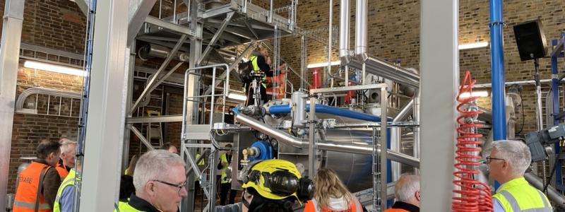 Invigningen av RISE nya demonstrationsanläggning för luktfritt lignin vid LignoCity i Bäckhammar. Foto: RISE