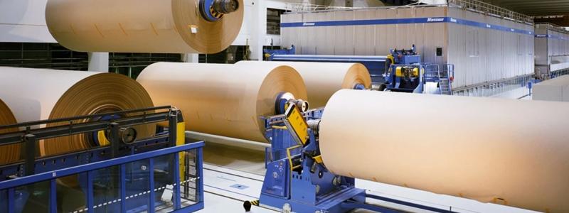 I början av 2024, såg det fortfarande ljust ut för företaget. En ny pappersmaskin skulle köpas in och planer på investeringar på femhundra miljoner euro i fabriken i Nidda offentliggjordes. Nya anställda rekryterades, och fem lärlingar började sin utbildning i augusti. Men bara kort därefter vände utvecklingen. Företaget står nu inför konkurs, och över 200 anställdas jobb är i fara. Foto: ISHPaper GmbH och Spezialpapierfabrik Ober-Schmitten GmbH