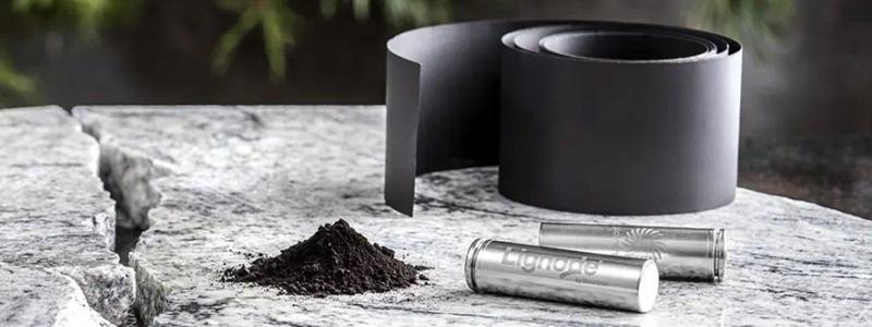 Stora Enso att bidrar med sin innovativa produkt Lignode®, ett hårt kol tillverkat av lignin, som anodmaterial i Altris battericeller. Foto:Stora Enso
