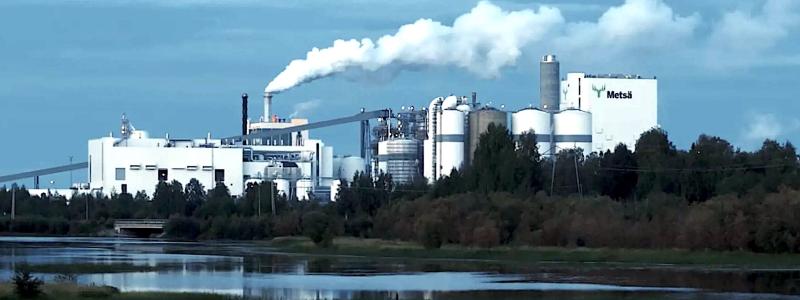 Den nya bioproduktfabriken i Kemi är inte bara en fabrik; det är en milstolpe för hela branschen och en signal om Finlands ambitioner inom skogsindustrin. Foto: Metsä Fiber