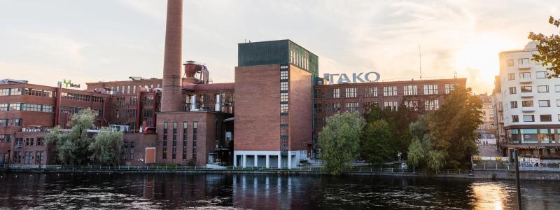 Metsä Boards nedlagda Tako-fabrik i Tammerfors centrum. Bolaget har pressats av svag kartongmarknad och höga virkespriser. Foto: Metsä Group