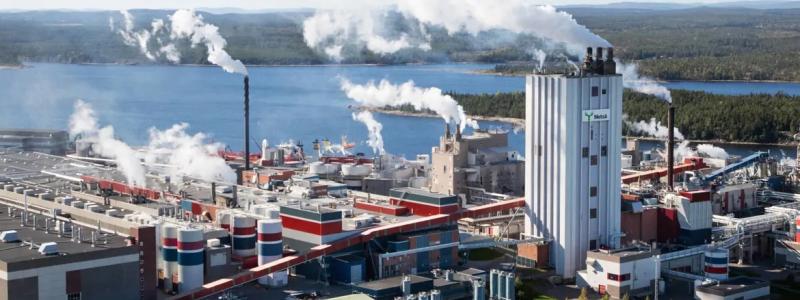 Metsä Groups massafabriker hör till de största producenterna av förnybar energi i Finland. Majoriteten av koncernens produktion drivs med fossilfri energi. Foto: Metsä Group