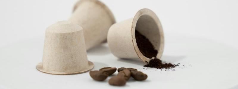 För att vidareutveckla produkter som kaffekapslar och blisterförpackningar måste de kunna tillverkas i stor skala, framhåller PulPacs samarbetspartner PA Consulting. Foto: PulPac