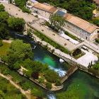 Flera pappersbruk i Frankrike har lagts ned sedan 2024, vilket påverkar både sysselsättning och regional industri. Bilden visar ett bruk i Vallis Clausa, som fortfarande producerar. Foto: Vallis Clausa