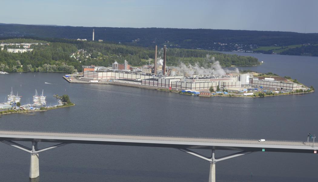 Ortvikens massabruk i Sundsvall där SCA nyligen invigt en ny CTMP-linje. Foto: Simon Matthis 