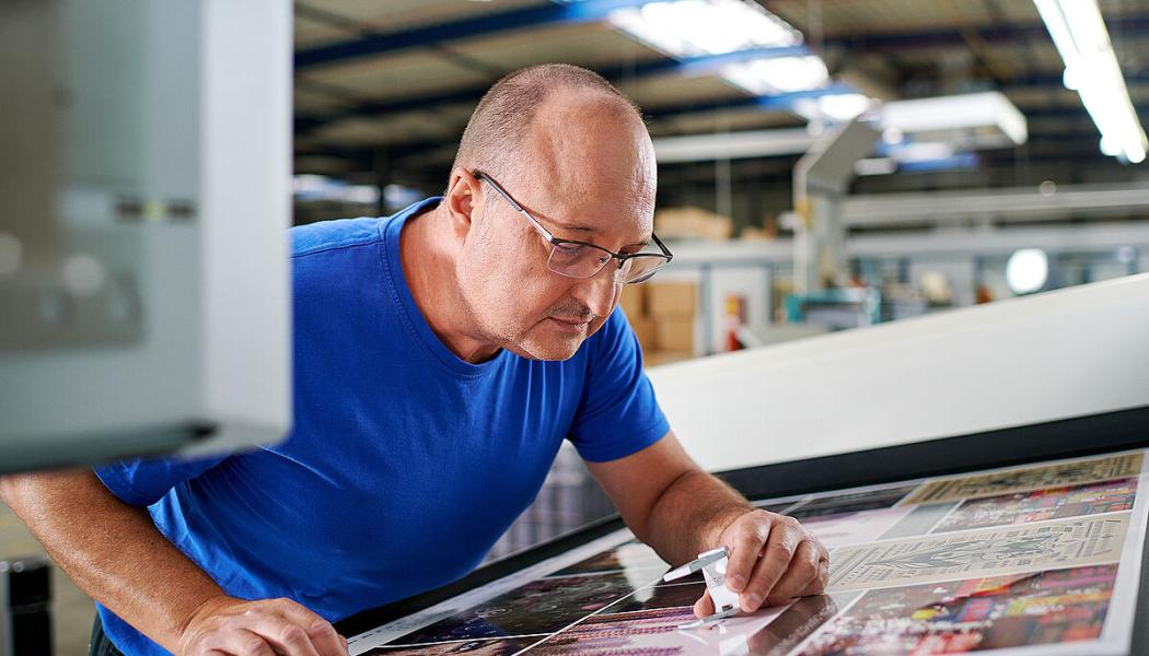 Under sitt kvartalsmöte i november firade Independent Carton Group (ICG) – en sammanslutning av 21 självständiga tillverkare av vikbara kartonger – 20 års samarbete med papperstillverkaren Clearwater Paper. Foto: Carton Group