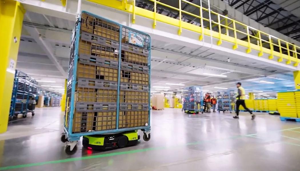 En av Amazons lösningar är att skicka produkter i deras ursprungliga förpackning utan extra förpackning från Amazon. Foto: Amazon