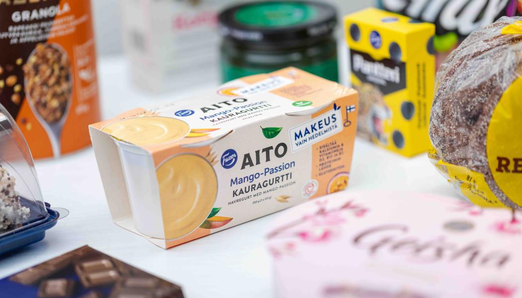 En utmaning är att det inte alltid finns en marknad för det återvunna materialet. Därför har Fazer valt att byta plastsort i sina brödpåsar – från polypropen till polyeten. Foto: Fazer