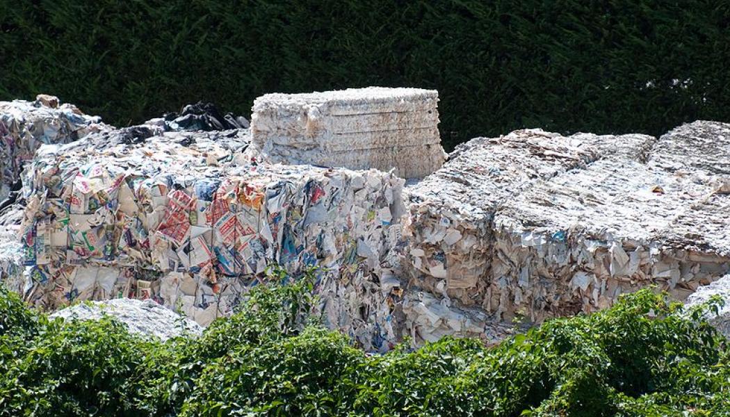 Förskjuter man flödet av returfiber påverkar det alla papperssegment, enligt forskningen. Foto: H0002/Wikimedia Commons