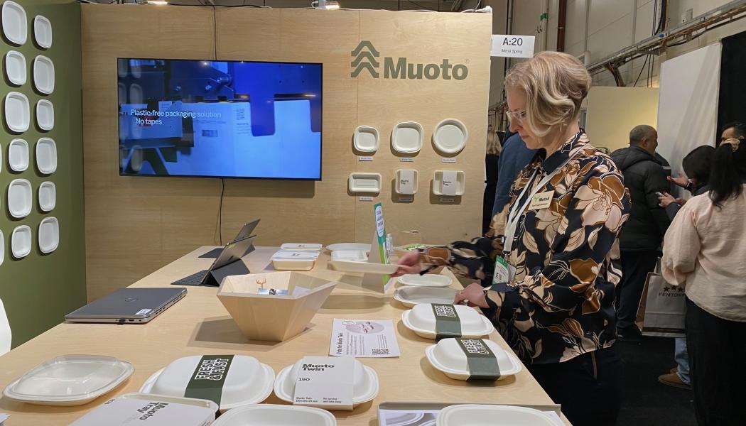 Metsä Group visade i fjol upp produkter av formpressad fiber av fabrikatet Muoto på en fackmässa i Stockholm. Foto: Simon Matthis 