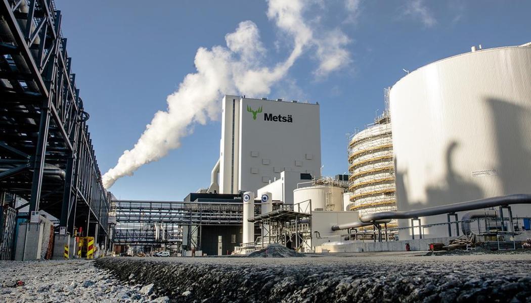 Metsä Fibre ska modernisera koksystemet vid bioproduktfabriken i Kemi tillsammans med Andritz för att öka effektiviteten och produktionssäkerheten. Foto: Metsä Fibre