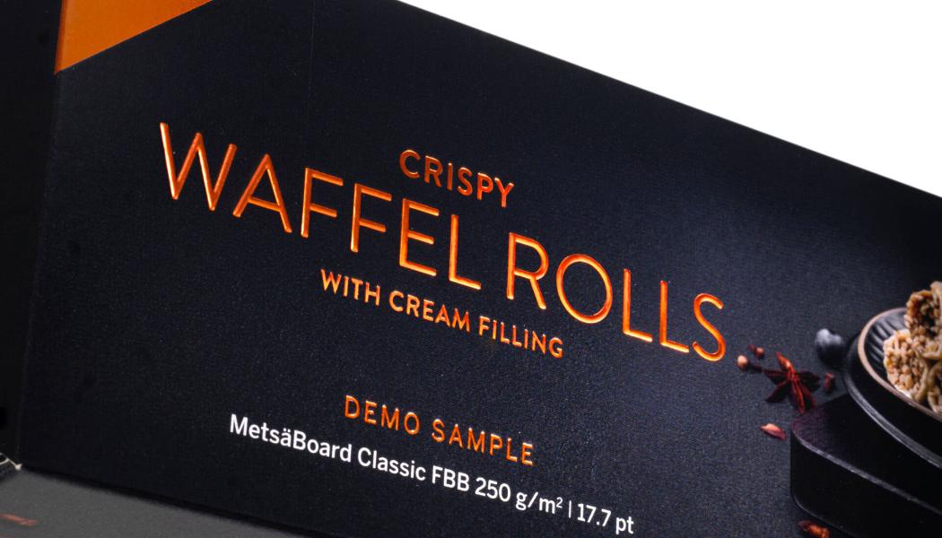 Den förbättrade kartongen har utvecklats vid Metsä Boards fabrik i Sankt Michel. Här används redan i dag till stor del fossilfri energi i produktionen.  Foto: Metsä Board