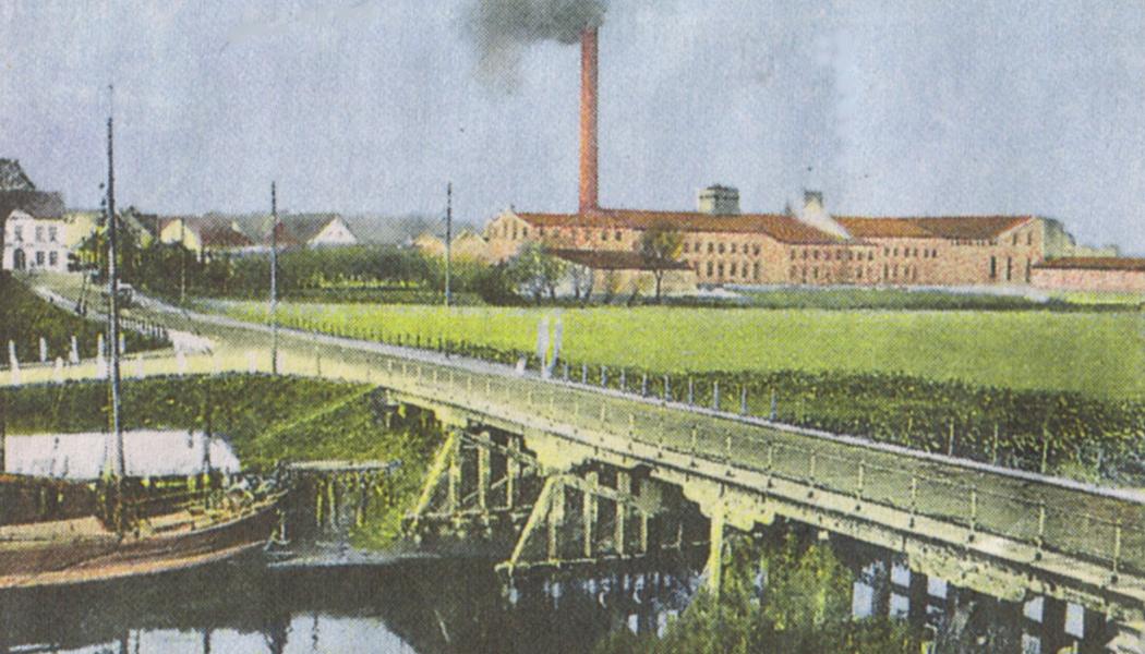 Papppersbruket Feldmuhle 1907. Bild: Wikimedia Commons