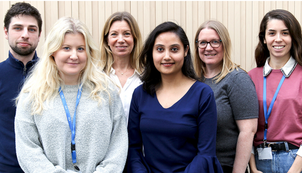 Bright Day Graphene, grundat av Malin Alpsten och Anna Carlsson, tillverkar grön grafen utan negativ inverkan på planeten sedan 2017. Foto: Paper Province