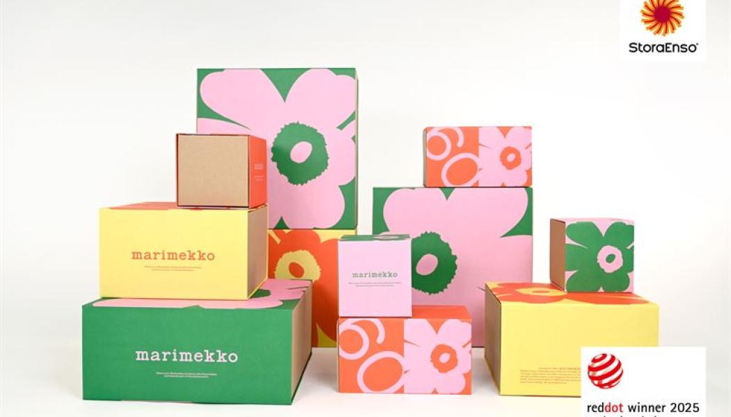 De prisbelönta förpackningarna är tillverkade av certifierade, förnybara material och bär Marimekkos karakteristiska visuella uttryck – från det ikoniska Unikko-mönstret till logobaserade dekorer. Samtidigt har stort fokus lagts på att minska resursförbrukningen genom ett flexibelt och modulärt system. Foto: Stora Enso