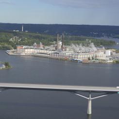 Ortvikens massabruk i Sundsvall där SCA nyligen invigt en ny CTMP-linje. Foto: Simon Matthis