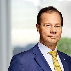 - I en osäker marknadssituation måste vi koncentrera oss på det vi kan påverka. Bland annat ligger kostnadseffektivitet inom vår kontroll, förklarar Sohlström för tv-sändaren Yle Uutiset.