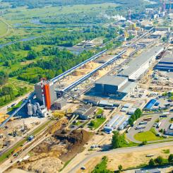 Stora Ensos bruk i Ostroleka i Polen där den nya återvinningslinjen för vätskekartong nyligen öppnat. Foto: Adam Wolosz