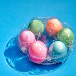 En stor del av förpackningsavfallet i Europa går till återvinning, men långt ifrån allt material återanvänds effektivt. Plast är särskilt problematiskt eftersom endast en begränsad andel återvinns till nya produkter, medan resten ofta förbränns eller deponeras. Foto: Southwell Minster