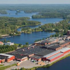 Metsä Tissue räknar med att förändringarna i Mänttä ska minska vattenförbrukningen med mellan 75 och 80 procent och förbättra energieffektiviteten vid mjukpapperstillverkningen med omkring 25 procent.  Foto: Metsä Group