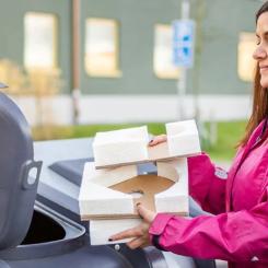 Hittills har resultaten varit mycket lovande. Papira® har potential att ersätta plastskum i förpackningar. Feedbacken från pilotanläggningen har varit övervägande positiv, vilket bekräftar att träfibrer kan vara ett hållbart alternativ till plast, enligt Stora Enso. Foto: Stora Enso