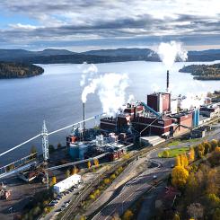 MondiDynäs, som utgör den största privata arbetsgivaren i Kramfors kommun, är en del av Mondi-koncernen med global närvaro och 22 000 anställda. Med sitt ursprung i Sydafrika är företagets huvudkontor nu baserat i Wien, Österrike. Foto: MondiDynäs