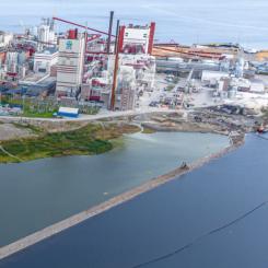 Bilden visar den industriplats som håller på att förberedas för det eventuella bioraffinaderiet. Foto: Håkan Sjödin
