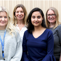 Bright Day Graphene, grundat av Malin Alpsten och Anna Carlsson, tillverkar grön grafen utan negativ inverkan på planeten sedan 2017. Foto: Paper Province